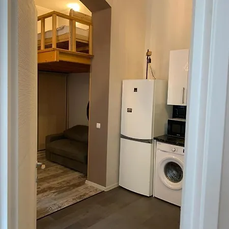 Art-club With Air Condition *