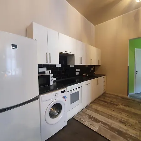 Art-club With Air Condition