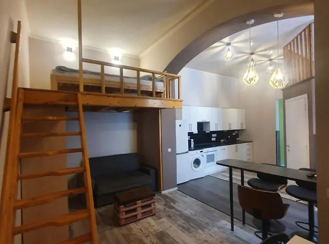 Art-club With Air Condition * Budapest